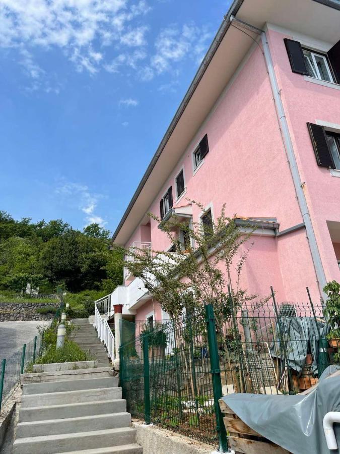 Apartments Lovro ロヴラン エクステリア 写真